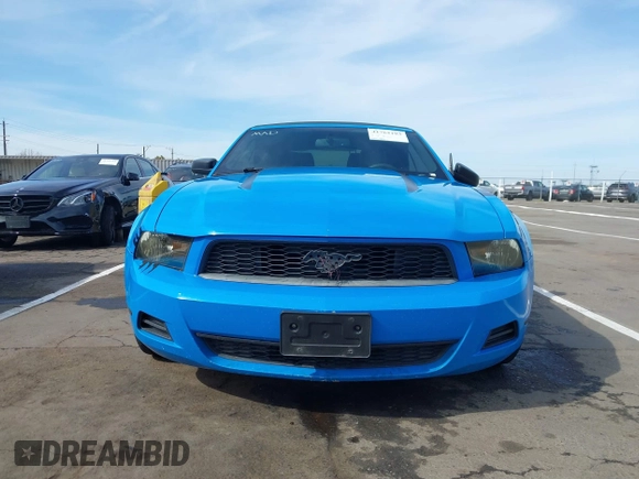 2011 Ford Mustang V6 with VIN 1ZVBP8EM9B5120722, listed as a IAAI auction lot 41762103 with 203,483 mi miles and . Bid and sale history available at DreamBid. Image 12.