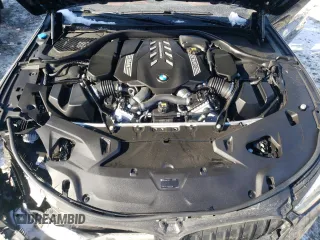 2020 BMW 8 Series M850i xDrive z VIN WBABC4C04LCE75995, wystawiony jako Copart lot #41862035 z przebiegiem 31 550 mil mil oraz Szkoda całkowita • Salvage title. Historia ofert i sprzedaży dostępna na DreamBid. Obrazek 11.