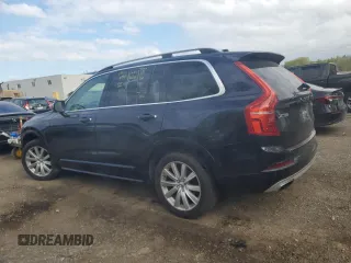 2016 Volvo XC90 T6 Momentum z VIN YV4A22PK2G1065953, wystawiony jako Copart lot #56627265 z przebiegiem 147 936 mil mil oraz Czysty tytuł • Clean title. Historia ofert i sprzedaży dostępna na DreamBid. Obrazek 2.