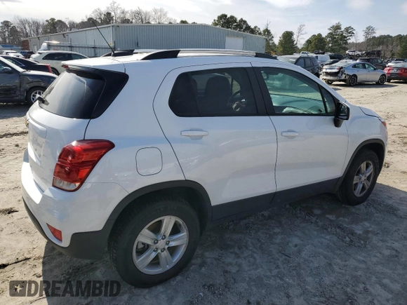 2021 Chevrolet Trax LT with VIN KL7CJPSM1MB365121, listed as a Copart auction lot 45573795 with 78,262 mi miles and Salvage Title. Bid and sale history available at carsss.com. Image 3.