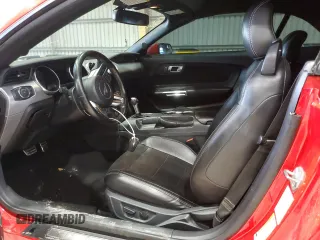 2020 Ford Mustang EcoBoost z VIN 1FATP8UH6L5125878, wystawiony jako Copart lot #60897975 z przebiegiem 70 475 mil mil oraz Szkoda całkowita • Salvage title. Historia ofert i sprzedaży dostępna na DreamBid. Obrazek 7.