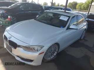 2013 BMW 3 Series 328i с VIN WBA3A5C54DF603211, выставлен на аукционе IAAI как лот 42541672 с пробегом 165 350 миль миль и . История ставок и продаж доступна на DreamBid. Изображение 17.