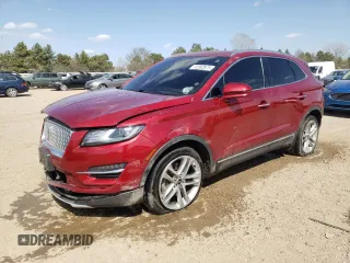 2019 Lincoln MKC Reserve z VIN 5LMTJ3DH6KUL39670, wystawiony jako Copart lot #52692875 z przebiegiem 39 235 mil mil oraz Szkody całkowita. Historia ofert i sprzedaży dostępna na DreamBid. Obrazek 1.