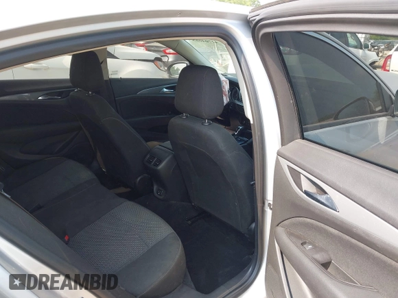 2018 Buick Regal Preferred with VIN W04GL6SX5J1068898, listed as a IAAI auction lot 42704665 with 90,571 mi miles and . Bid and sale history available at DreamBid. Image 8.