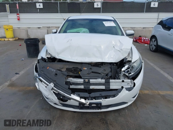 2013 Ford Taurus SEL with VIN 1FAHP2E81DG121759, listed as a IAAI auction lot 41939931 with 110,756 mi miles. Bid and sale history available at carsss.com. Image 13.