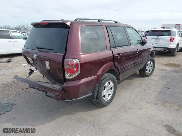 2008 Honda Pilot VP with VIN 5FNYF28298B024958, listed as a IAAI auction lot 41795162 with 196,394 mi miles. Bid and sale history available at carsss.com. Image 4.