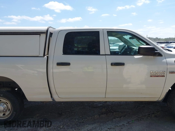 2015 Ram 2500 Tradesman with VIN 3C6TR5CT5FG705443, listed as a IAAI auction lot 42101678 with 224,166 mi miles and . Bid and sale history available at DreamBid. Image 13.