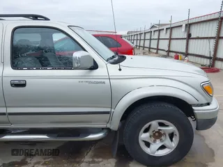2002 Toyota Tacoma PreRunner with VIN 5TEGN92N42Z888865, listed as a IAAI auction lot 41674113 with 229,651 mi miles and . Bid and sale history available at DreamBid. Image 18.