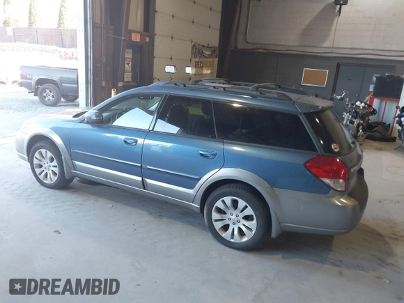 2009 Subaru Outback XT Ltd with VIN 4S4BP63C894313229, listed as a IAAI auction lot 40650121 with 88,720 mi miles. Bid and sale history available at carsss.com. Image 3.
