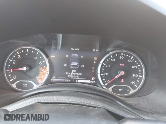 2017 Jeep Renegade Latitude с VIN ZACCJABB4HPF41542, выставлен на аукционе IAAI как лот 41972401 с пробегом 178 271 миль миль и . История ставок и продаж доступна на DreamBid. Изображение 7.