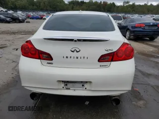 2015 Infiniti Q40 with VIN JN1CV6AR1FM521697, listed as a Copart auction lot 72340214 with 204,744 mi miles and Salvage Title. Bid and sale history available at carsss.com. Image 6.