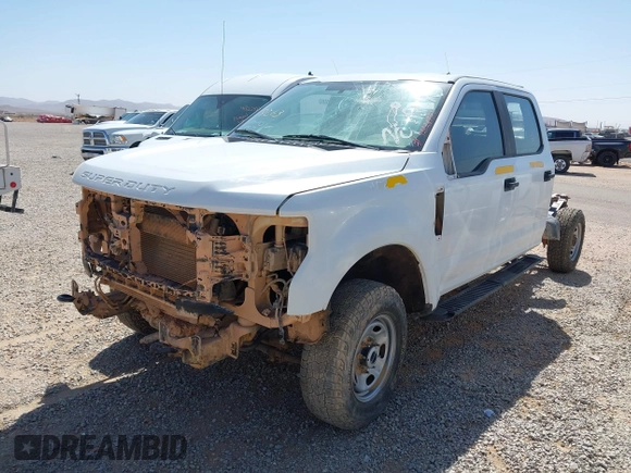 2019 Ford Super Duty F-250 SRW XL with VIN 1FD7W2B61KEF57849, listed as a IAAI auction lot 42026983 with 1 mi miles. Bid and sale history available at carsss.com. Image 2.