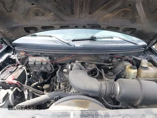 2005 Ford F-150 XLT with VIN 1FTRW12W85KF10850, listed as a IAAI auction lot 42066441 with 226,803 mi miles. Bid and sale history available at carsss.com. Image 10.
