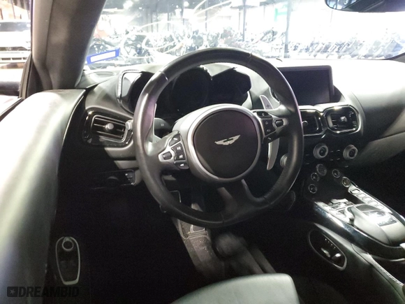 2020 Aston Martin Vantage with VIN SCFSMGAW6LGN03859, listed as a Copart auction lot 52294204 with 47,486 mi miles and Salvage Title. Bid and sale history available at carsss.com. Image 5.
