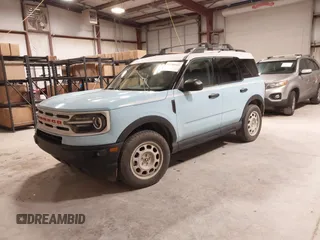 2023 Ford Bronco Sport Heritage z VIN 3FMCR9G63PRD69460, wystawiony jako IAAI lot #41588444 z przebiegiem 29 761 mil mil oraz . Historia ofert i sprzedaży dostępna na DreamBid. Obrazek 2.