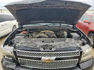 2011 Chevrolet Tahoe LT z VIN 1GNSCBE07BR102826, wystawiony jako Copart lot #54546765 z przebiegiem 234 000 mil mil oraz Szkoda całkowita • Salvage title. Historia ofert i sprzedaży dostępna na DreamBid. Obrazek 12.