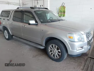 2007 Ford Explorer Sport Trac Limited z VIN 1FMEU538X7UA12762, wystawiony jako IAAI lot #42200886 z przebiegiem 179 587 mil mil oraz . Historia ofert i sprzedaży dostępna na DreamBid. Obrazek 1.