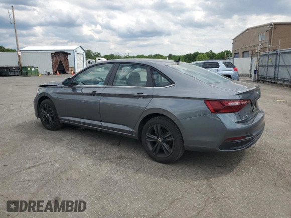 2022 Volkswagen Jetta SE with VIN 3VW7M7BU2NM013040, listed as a Copart auction lot 56342075 with 31,171 mi miles and Salvage title. Bid and sale history available at DreamBid. Image 2.
