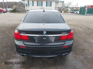 2015 BMW 7 Series 750i xDrive with VIN WBAYB6C56FG299238, listed as a IAAI auction lot 41441393 with 62,396 mi miles. Bid and sale history available at carsss.com. Image 17.