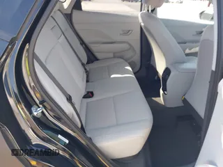 2024 Hyundai Kona SEL z VIN KM8HCCAB6RU059406, wystawiony jako IAAI lot #41969790 z przebiegiem 13 353 mil mil oraz . Historia ofert i sprzedaży dostępna na DreamBid. Obrazek 8.
