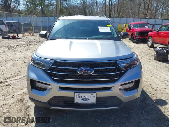 2020 Ford Explorer XLT with VIN 1FMSK7DH8LGA09516, listed as a IAAI auction lot 41650942 with 113,000 mi miles and . Bid and sale history available at carsss.com. Image 12.