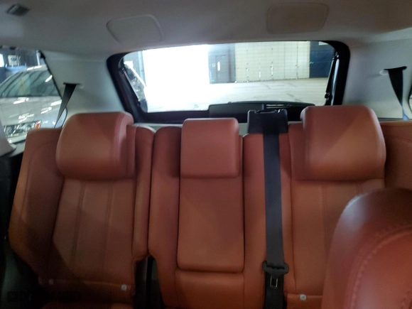2011 Land Rover Range Rover Sport SC with VIN SALSH2E46BA705836, listed as a Copart auction lot 52975105 with 134,377 mi miles and Clean Title. Bid and sale history available at carsss.com. Image 10.