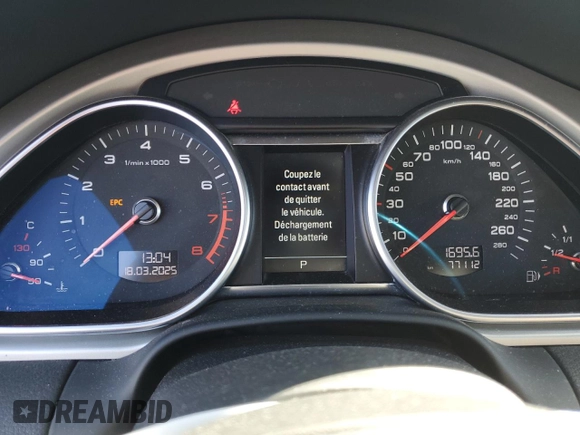 2015 Audi Q7 Vorsprung Edition with VIN WA1WGCFE2FD023916, listed as a Copart auction lot 49116485 with 77,112 mi miles and Salvage title. Bid and sale history available at DreamBid. Image 9.