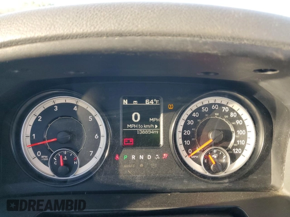 2016 Ram 1500 Tradesman z VIN 1C6RR7FT4GS203809, wystawiony jako Copart lot #88311995 z przebiegiem 138 894 mil mil oraz Szkoda całkowita • Salvage title. Historia ofert i sprzedaży dostępna na DreamBid. Obrazek 9.