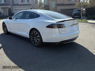 2013 Tesla Model S with VIN 5YJSA1CG8DFP12090, listed as a Copart auction lot 87286844 with 94,810 mi miles and Clean Title. Bid and sale history available at carsss.com. Image 3.