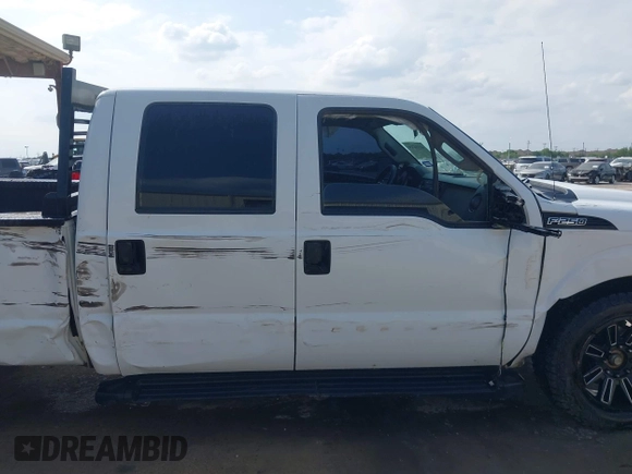 2014 Ford F-250 XL with VIN 1FT7W2A65EEA20749, listed as a IAAI auction lot 42334720 with 187,435 mi miles and . Bid and sale history available at DreamBid. Image 13.