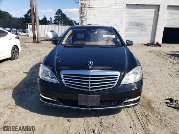 2012 Mercedes-Benz S-Class S 550 with VIN WDDNG9EB5CA464583, listed as a Copart auction lot 47369735 with 146,089 mi miles and Clean Title. Bid and sale history available at carsss.com. Image 5.