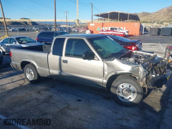 2001 GMC Sonoma SLS 1SG z VIN 1GTCS19W818237097, wystawiony jako IAAI lot #41745396 z przebiegiem Nie podano mil oraz . Historia ofert i sprzedaży dostępna na DreamBid. Obrazek 14.