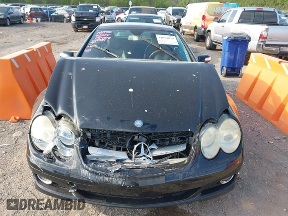 2007 Mercedes-Benz SL 550 с VIN WDBSK71F27F132696, выставлен на аукционе IAAI как лот 42053879 с пробегом 115 093 миль миль и . История ставок и продаж доступна на DreamBid. Изображение 12.