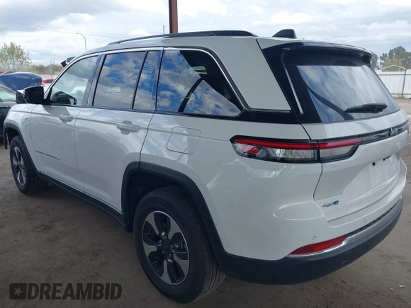 2023 Jeep Grand Cherokee with VIN 1C4RJYB60PC650900, listed as a IAAI auction lot 41773825 with 19,243 mi miles and . Bid and sale history available at DreamBid. Image 3.