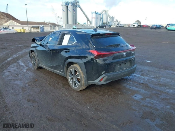 2020 Lexus UX with VIN JTHP9JBH6L2034822, listed as a IAAI auction lot 41512779 with 35,762 mi miles. Bid and sale history available at carsss.com. Image 3.