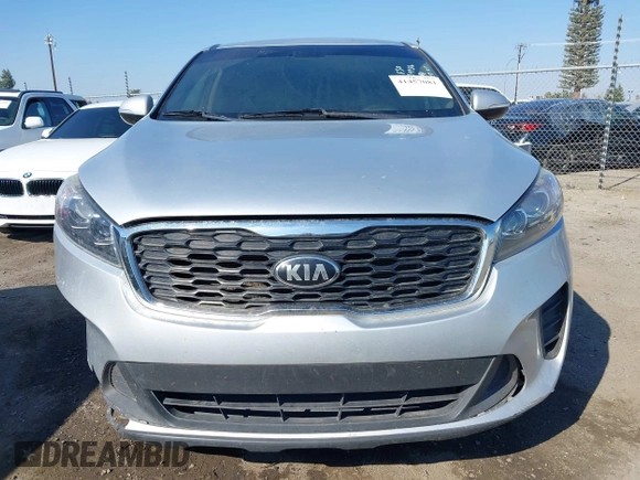 2020 Kia Sorento LX V6 with VIN 5XYPG4A50LG628036, listed as a IAAI auction lot 41457081 with Not Provided miles. Bid and sale history available at carsss.com. Image 12.
