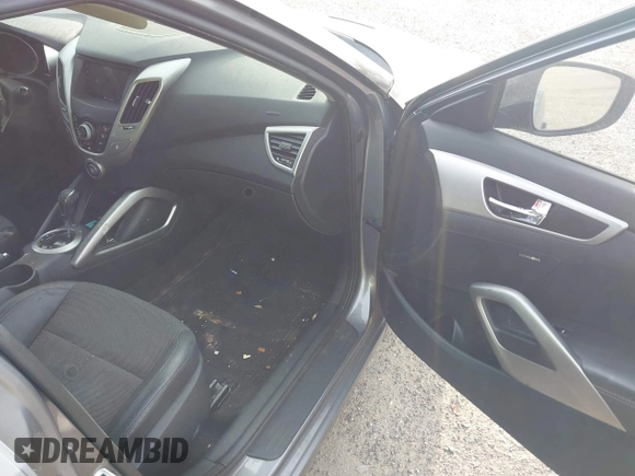 2013 Hyundai Veloster w/Gray Int with VIN KMHTC6AD3DU118515, listed as a IAAI auction lot 42336158 with 109,563 mi miles and . Bid and sale history available at DreamBid. Image 5.