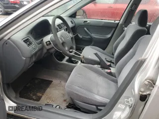 1996 Honda Civic DX z VIN 2HGEJ6521TH548106, wystawiony jako Copart lot #62088455 z przebiegiem 195 790 mil mil oraz Czysty tytuł • Clean title. Historia ofert i sprzedaży dostępna na DreamBid. Obrazek 7.