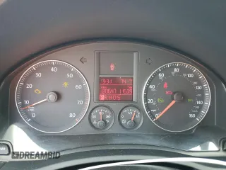 2009 Volkswagen Jetta SE z VIN 3VWRM71K39M057367, wystawiony jako Copart lot #58745235 z przebiegiem 130 647 mil mil oraz Szkoda całkowita • Salvage title. Historia ofert i sprzedaży dostępna na DreamBid. Obrazek 9.