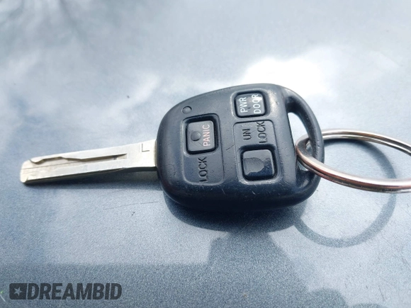 2009 Lexus RX 350 with VIN 2T2HK31U79C124393, listed as a IAAI auction lot 42031342 with 173,072 mi miles and . Bid and sale history available at DreamBid. Image 11.