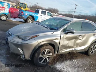 2019 Lexus NX 300 z VIN JTJBARBZ7K2189353, wystawiony jako IAAI lot #41201918 z przebiegiem 48 885 mil mil oraz . Historia ofert i sprzedaży dostępna na DreamBid. Obrazek 18.