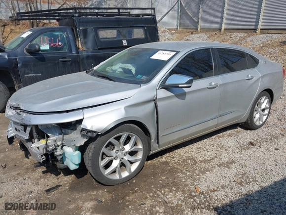 2015 Chevrolet Impala LTZ with VIN 2G1165S33F9105842, listed as a IAAI auction lot 41781501 with 171,821 mi miles. Bid and sale history available at carsss.com. Image 2.