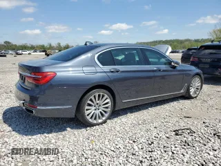 2016 BMW 7 Series 750i xDrive z VIN WBA7F2C54GG416163, wystawiony jako Copart lot #53981095 z przebiegiem 91 822 mil mil oraz Szkoda całkowita • Salvage title. Historia ofert i sprzedaży dostępna na DreamBid. Obrazek 3.