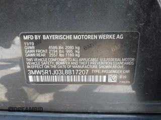 2020 BMW 3 Series 330i z VIN 3MW5R1J03L8B17207, wystawiony jako IAAI lot #42090508 z przebiegiem 105 982 mil mil oraz . Historia ofert i sprzedaży dostępna na DreamBid. Obrazek 9.
