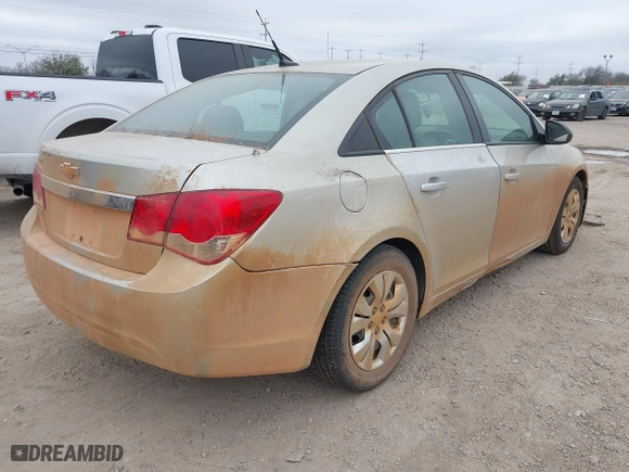 2014 Chevrolet Cruze LS with VIN 1G1PA5SH8E7211594, listed as a IAAI auction lot 41601610 with 146,478 mi miles. Bid and sale history available at carsss.com. Image 4.