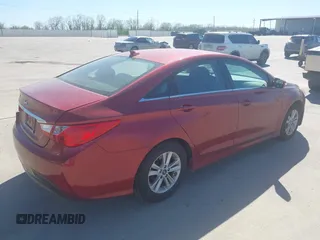 2014 Hyundai Sonata GLS with VIN 5NPEB4AC1EH928846, listed as a IAAI auction lot 41843568 with 72,863 mi miles and . Bid and sale history available at carsss.com. Image 4.