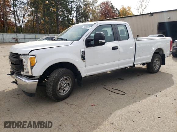 2017 Ford F-250 XLT z VIN 1FT7X2A60HEF21937, wystawiony jako Copart lot #77828424 z przebiegiem 98 679 mil mil oraz Szkoda całkowita • Salvage title. Historia ofert i sprzedaży dostępna na DreamBid. Obrazek 1.