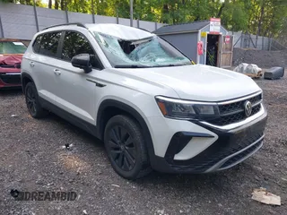 2022 Volkswagen Taos S с VIN 3VVMX7B21NM055390, выставлен на аукционе IAAI как лот 42392357 с пробегом 64 677 миль миль и . История ставок и продаж доступна на DreamBid. Изображение 1.