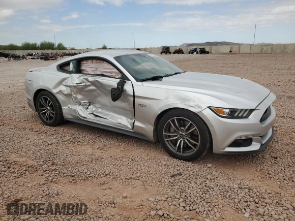2017 Ford Mustang GT z VIN 1FA6P8CF7H5236623, wystawiony jako Copart lot #53668165 z przebiegiem 135 065 mil mil oraz Szkoda całkowita • Salvage title. Historia ofert i sprzedaży dostępna na DreamBid. Obrazek 4.
