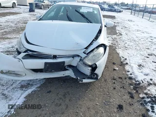 2015 Dodge Dart Limited with VIN 1C3CDFCB9FD205629, listed as a IAAI auction lot 41109811 with 126,746 mi miles. Bid and sale history available at carsss.com. Image 6.